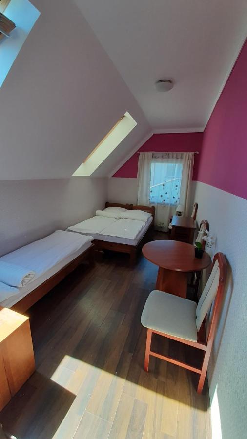 Villa Rosse กดัญสก์ ภายนอก รูปภาพ