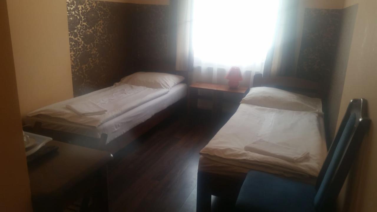 Villa Rosse กดัญสก์ ภายนอก รูปภาพ